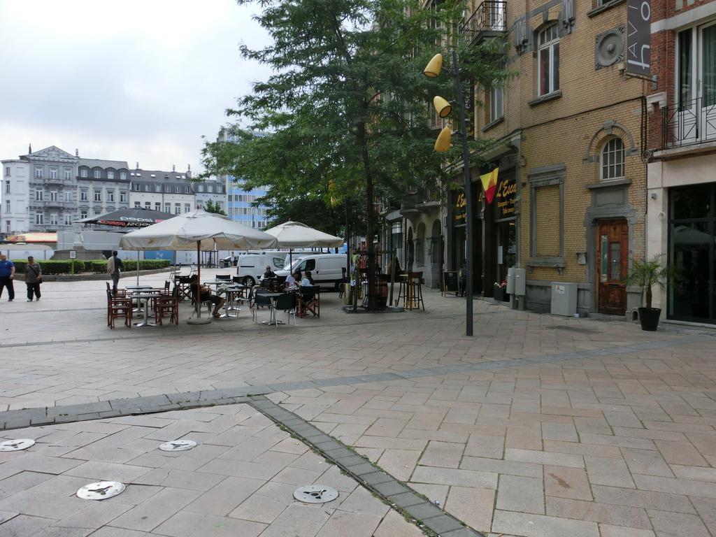ホテル アビエーション Saint-Gilles エクステリア 写真