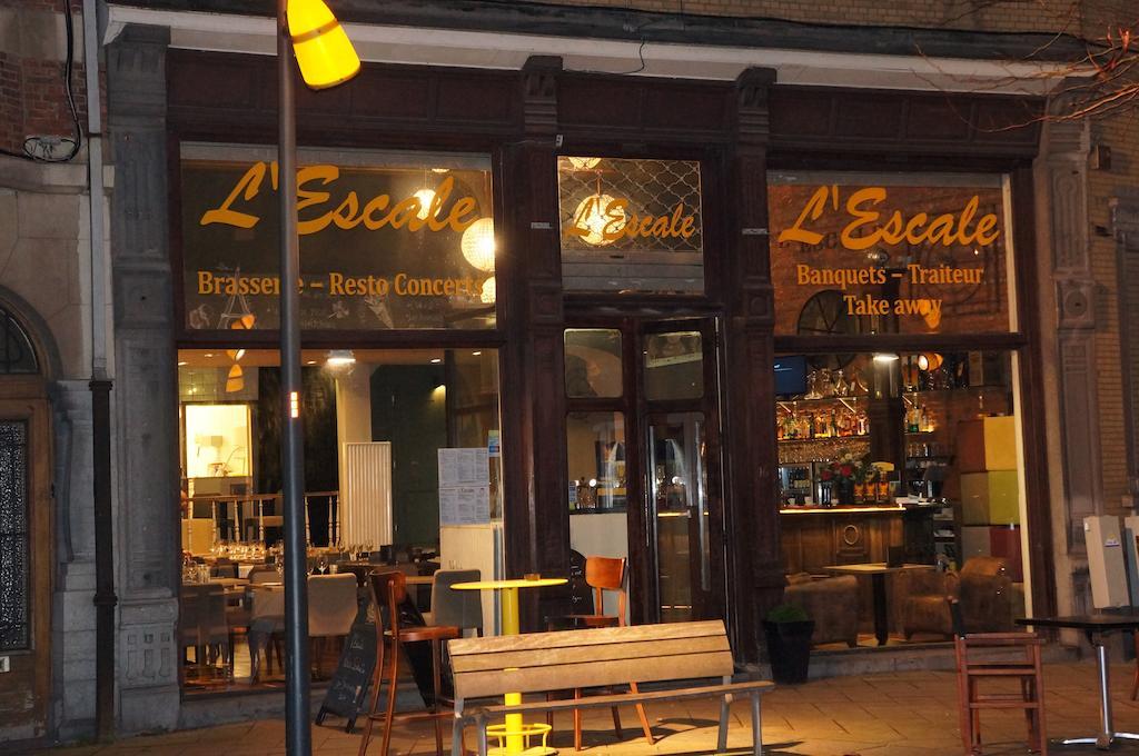 ホテル アビエーション Saint-Gilles エクステリア 写真
