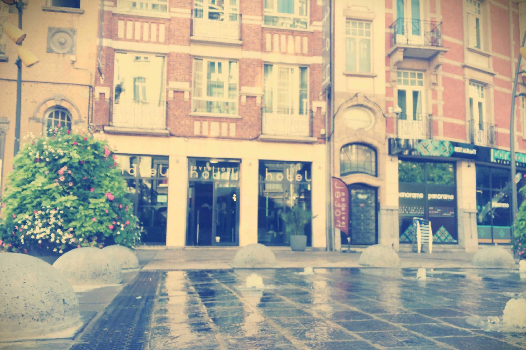 ホテル アビエーション Saint-Gilles エクステリア 写真