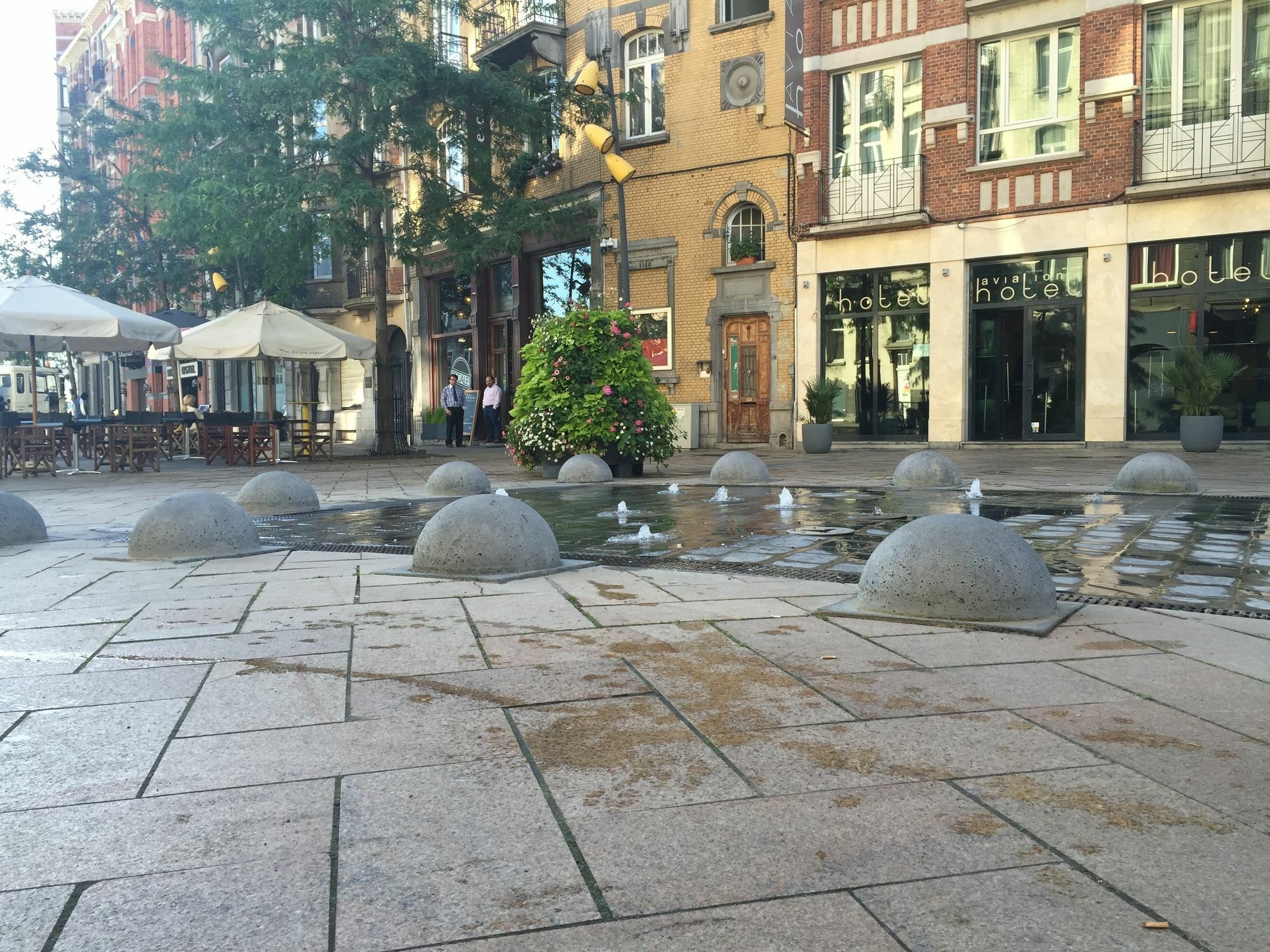 ホテル アビエーション Saint-Gilles エクステリア 写真